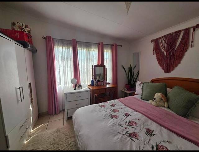2 BEDROOM TOWNHOUSE FOR SALE IN ELSBURG